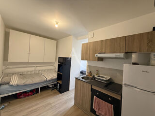  Appartement à louer 1 pièce 14 m²