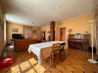  Maison  vendre 7 pices 161 m