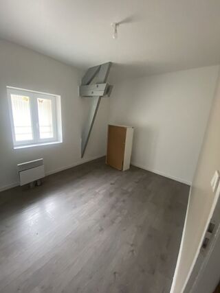 Appartement � vendre 1 pi�ce 200 m�