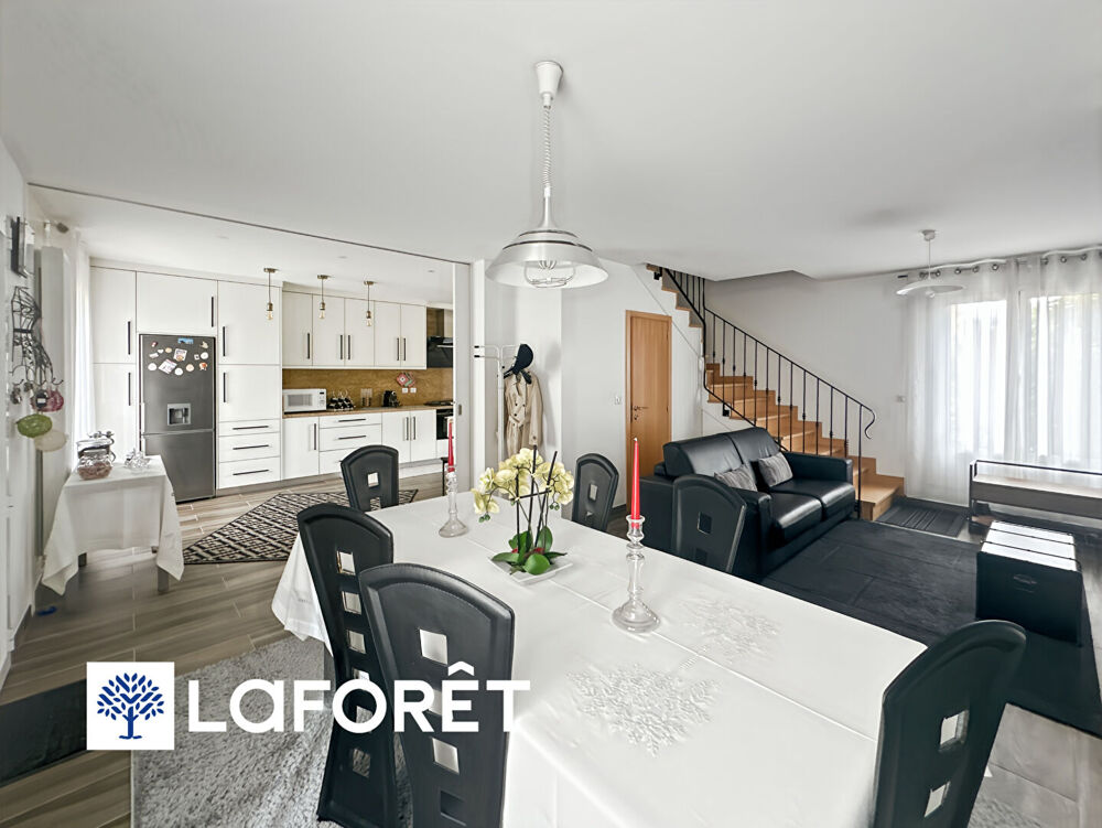 CENTRE VILLE maison récente à vendre à Viry-Châtillon - 6 pièces, 4 chambres, SOUS SOL et garage
