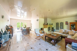  Maison à vendre 12 pièces 