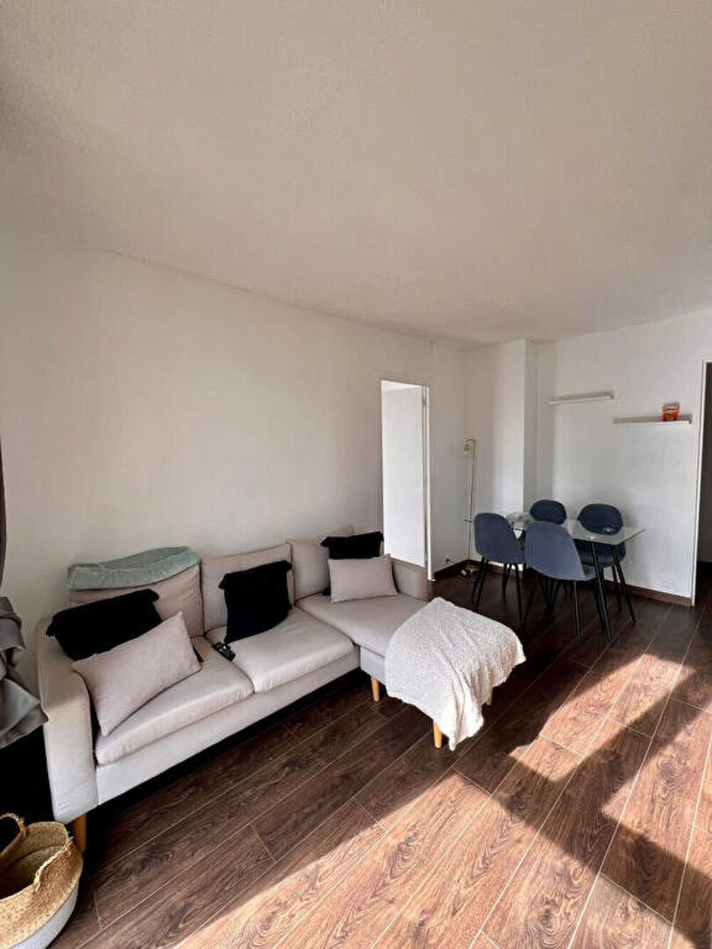 Location Appartement Appartement meublé 3 pièces 53m², LES MUREAUX proche gare Les mureaux