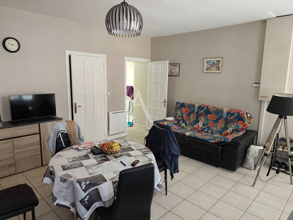 Vente Maison EXCLUSIVITE - Maison Rochefort 2 pièces - proche des commerces. Rochefort
