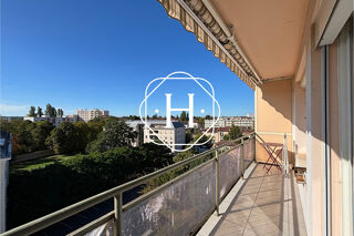  Appartement à louer 3 pièces 76 m²