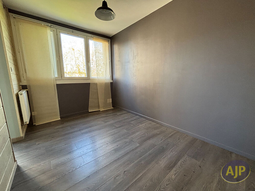 Location Appartement Appartement Cholet 3 pièce(s) 69.65 m2 Cholet