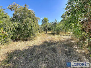  Terrain à vendre 2023 m²