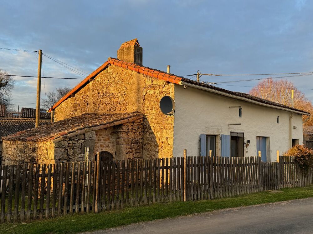 Vente Maison Charmante maison en pierre rénovée avec jardins Caunay