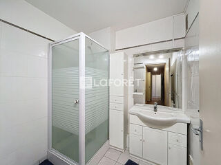  Appartement  vendre 2 pices 56 m