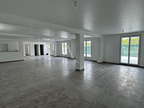 LOCAL COMMERCIAL A LOUER ROMORANTIN 790 41200 Pruniers en sologne