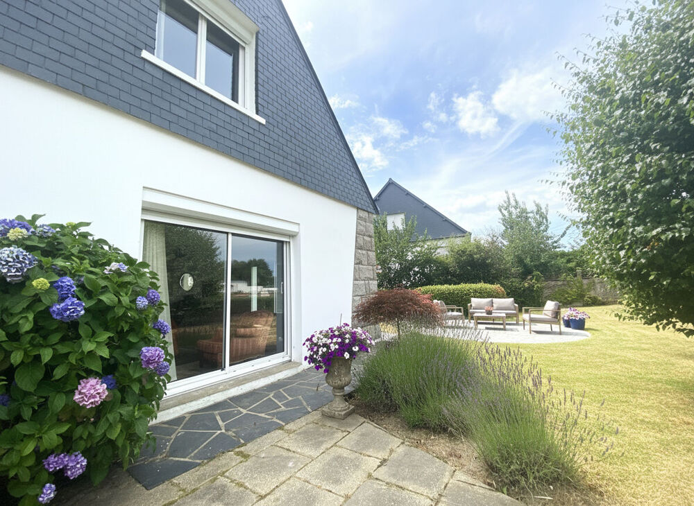 Maison à vendre à Vannes 3 chambres 1 bureau Garage Jardin