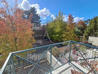  Appartement à louer 2 pièces 72 m²