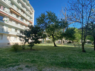  Appartement � vendre 4 pi�ces 82 m�