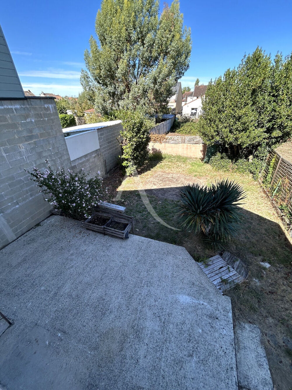 "MAISON LE MANS 3 PIECES 82M2"