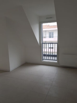  Appartement à louer 1 pièce 35 m²