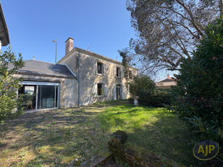  Maison � vendre 8 pi�ces 282 m�