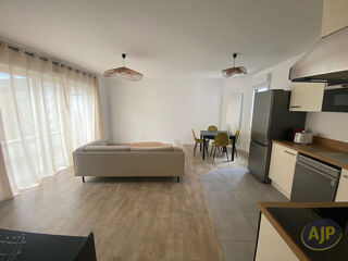  Appartement à vendre 4 pièces 77 m²