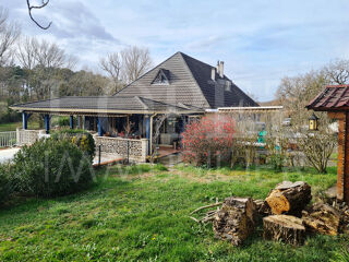  Maison � vendre 7 pi�ces 214 m�