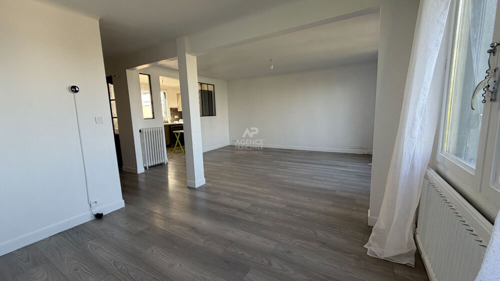 Location Maison Maison individuelle 140 m²  5 pièces avec jardin - secteur Lycée International Saint Germain en Laye Saint germain en laye
