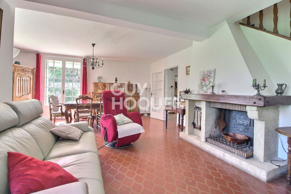 Charmante Maison Tarascon 129m2 avec garages et jardin