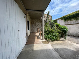  Immeuble  vendre 160 m