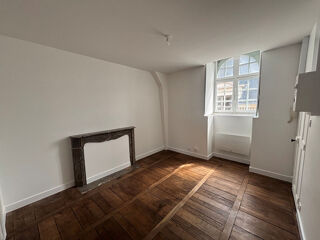  Appartement à louer 1 pièce 24 m²