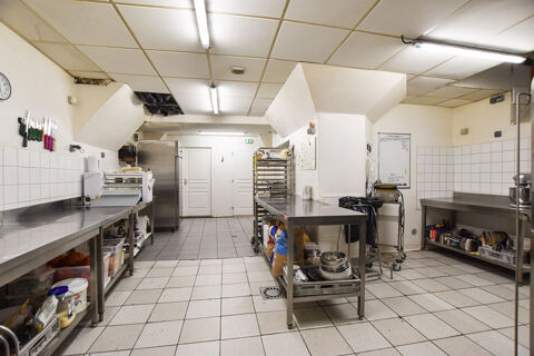 Local commercial Besancon lou&eacute; 68500 25000 Besancon