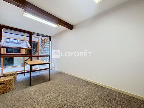 Bureaux Elbeuf  12m2 240 76500 Elbeuf