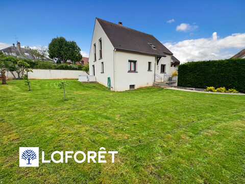   À louer à Viry-Châtillon ? Spacieuse maison familiale 6 pièces avec jardin, terrasse, cheminée et sous-sol ? Quartier calme et r Maison - 6 pièce(s) - 120 m²