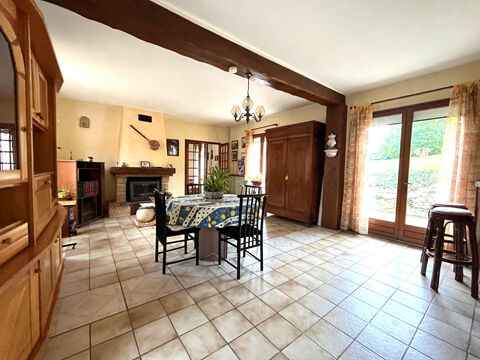   Maison beaucoup de charme Maison - 5 pi�ce(s) - 105 m�