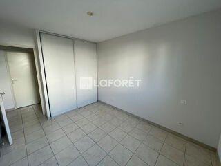  Appartement � louer 4 pi�ces 79 m�