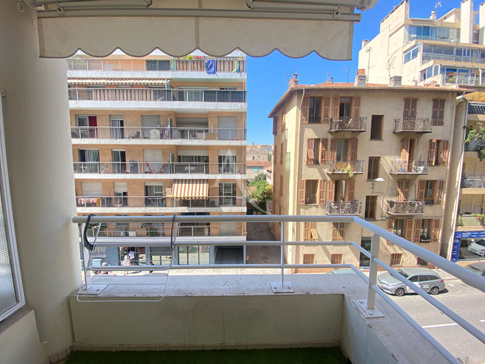 Location Appartement 2 PIECES MEUBLE - BAIL 9 MOIS Nice