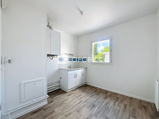 Appartement  louer 3 pices 65 m
