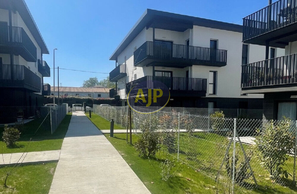 PESSAC - APT T4 DUPLEX