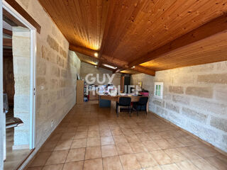  Maison à vendre 6 pièces 195 m²