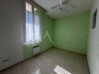  Appartement à louer 2 pièces 31 m²