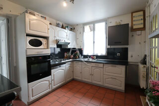  Maison � vendre 7 pi�ces 230 m�