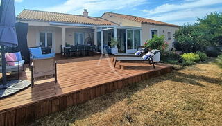  Maison  vendre 6 pices 146 m