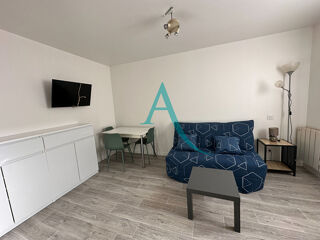  Appartement à louer 1 pièce 22 m²