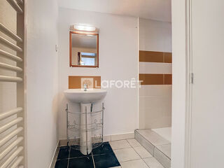  Appartement à louer 2 pièces 26 m²