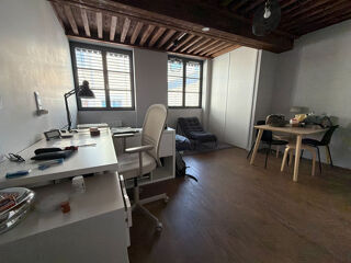  Appartement à louer 1 pièce 27 m²