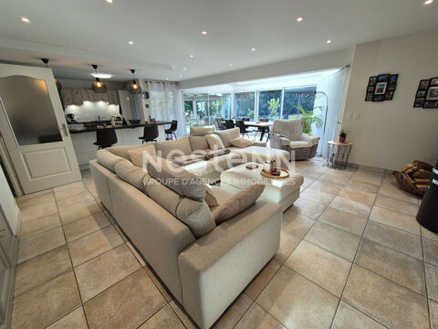 Vente Maison Maison d'architecte 262 m� avec un parc de plus de 4700 m� Sulniac