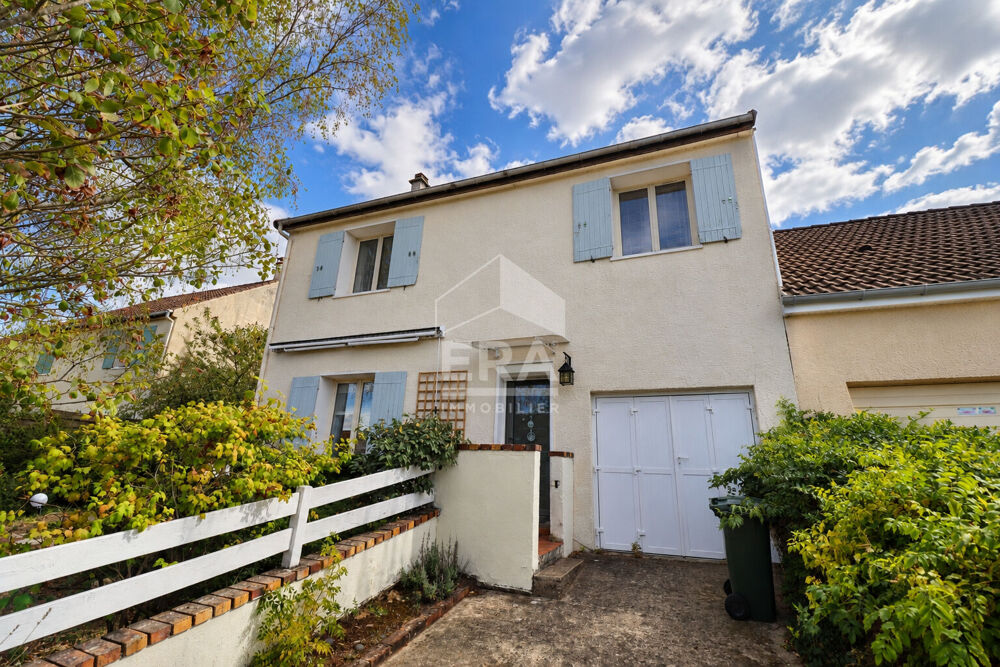 Vente Maison Maison Morigny Champigny 5 pièce(s) 108.6 m2 Morigny champigny