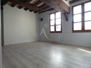  Maison à louer 3 pièces 63 m²