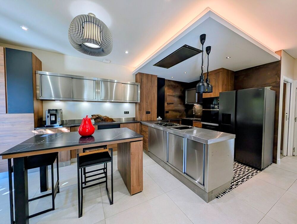 à vendre  Maison Aix-les-Bains (73100)