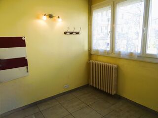  Maison  vendre 8 pices 174 m