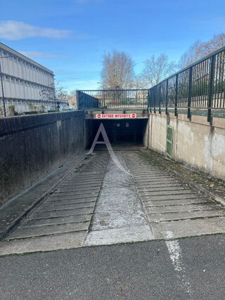  Parking / Garage � louer 14 m�