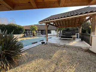  Maison � vendre 5 pi�ces 210 m�