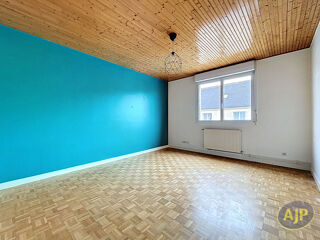  Appartement � louer 4 pi�ces 82 m�