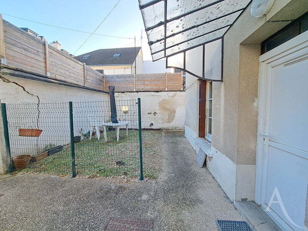 Vente Appartement Appartement 2 pièces de 38m² en rez de jardin CENTRE VILLE DE MANTES LA JOLIE Mantes la jolie