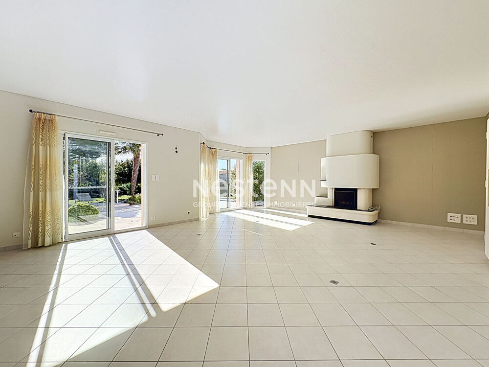 Maison récente 6 pièces avec piscine à vendre à Saint-Gilles-Croix-de-Vie